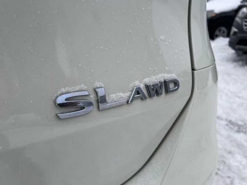 Nissan Rogue SL AWD* Кожа* ПАНО* ПОдгрев* НАВИ, снимка 8 - Автомобили и джипове - 53560130