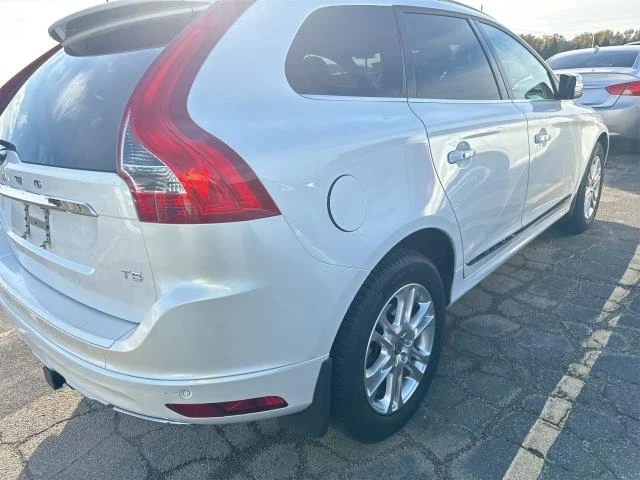 Volvo XC60, снимка 3 - Автомобили и джипове - 48728429