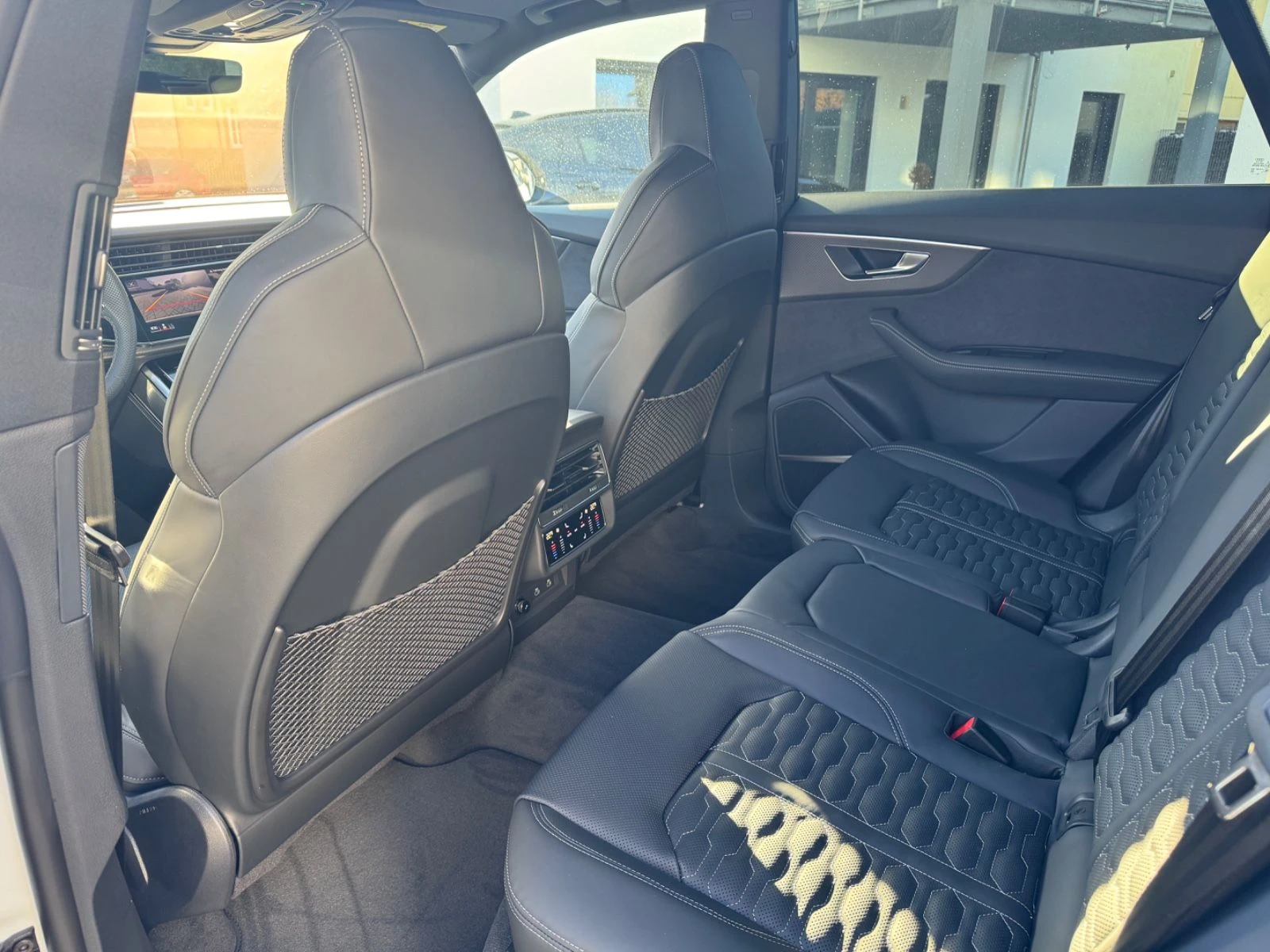 Audi RSQ8 PERFORMANCE* CERAMIC* B&O* PANO* 360 CAM* HEAD-UP* | Mobile.bg   12