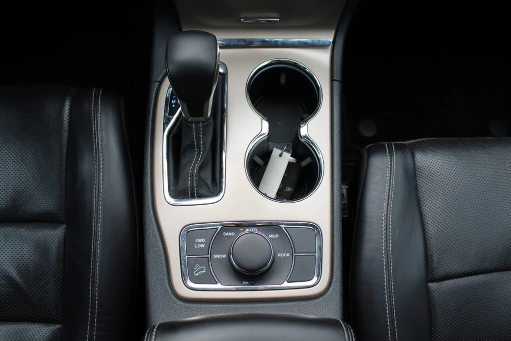 Jeep Grand cherokee Limited PANO* CAM* KEYLESS* *  | Mobile.bg   17