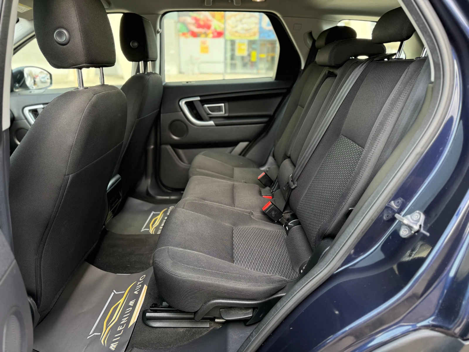 Land Rover Discovery Sport 6 МЕСЕЦА ГАРАНЦИЯ/2.0D 150к.с Автоматик - изображение 8