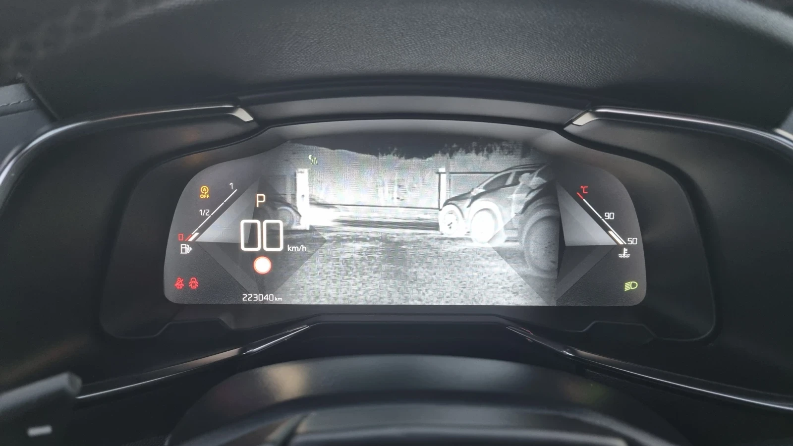 DS DS 7 Crossback 2.0 Blue HDI RIVOLI, снимка 11 - Автомобили и джипове - 53807797