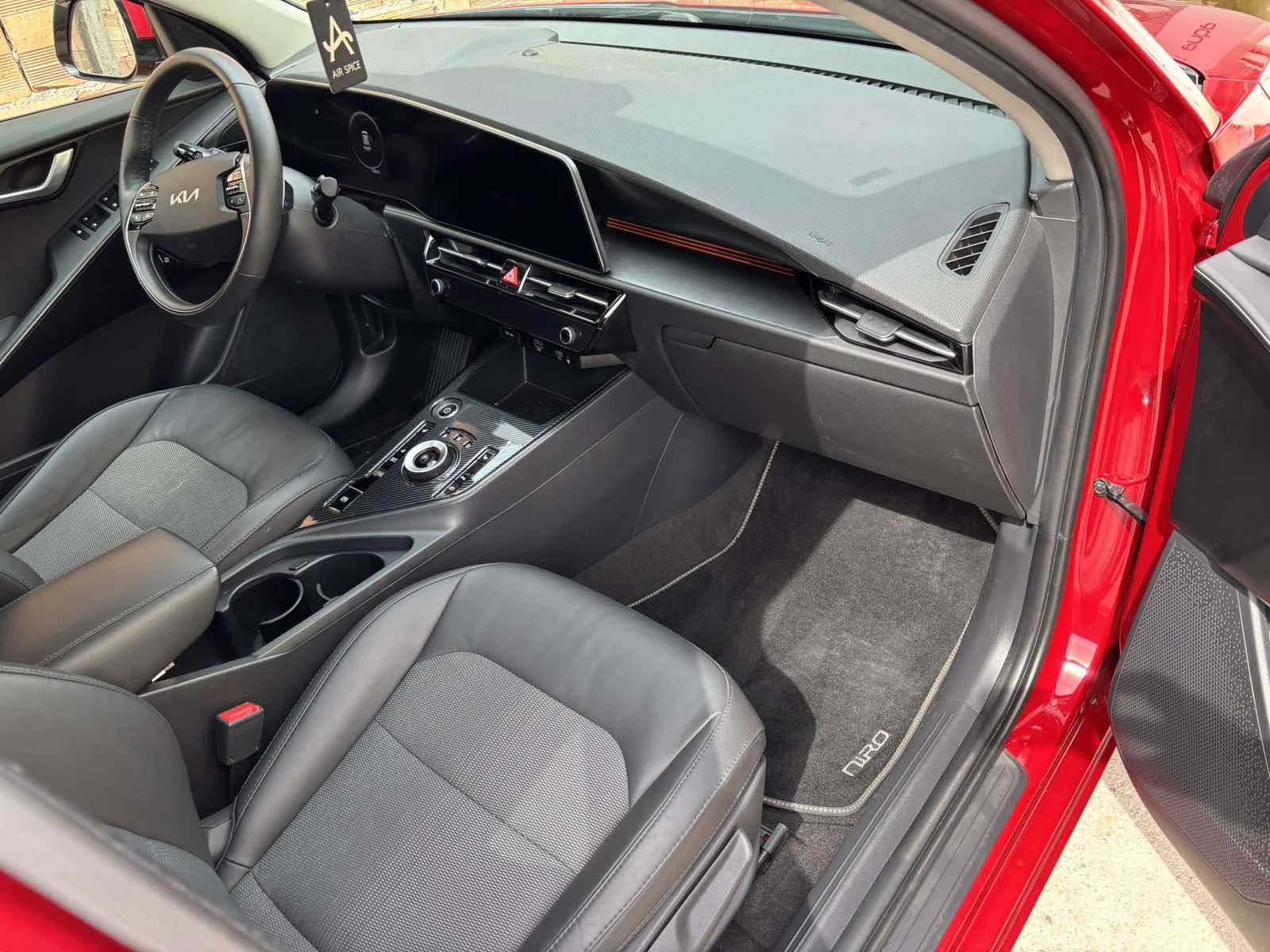 Kia Niro EV, снимка 6 - Автомобили и джипове - 53998208