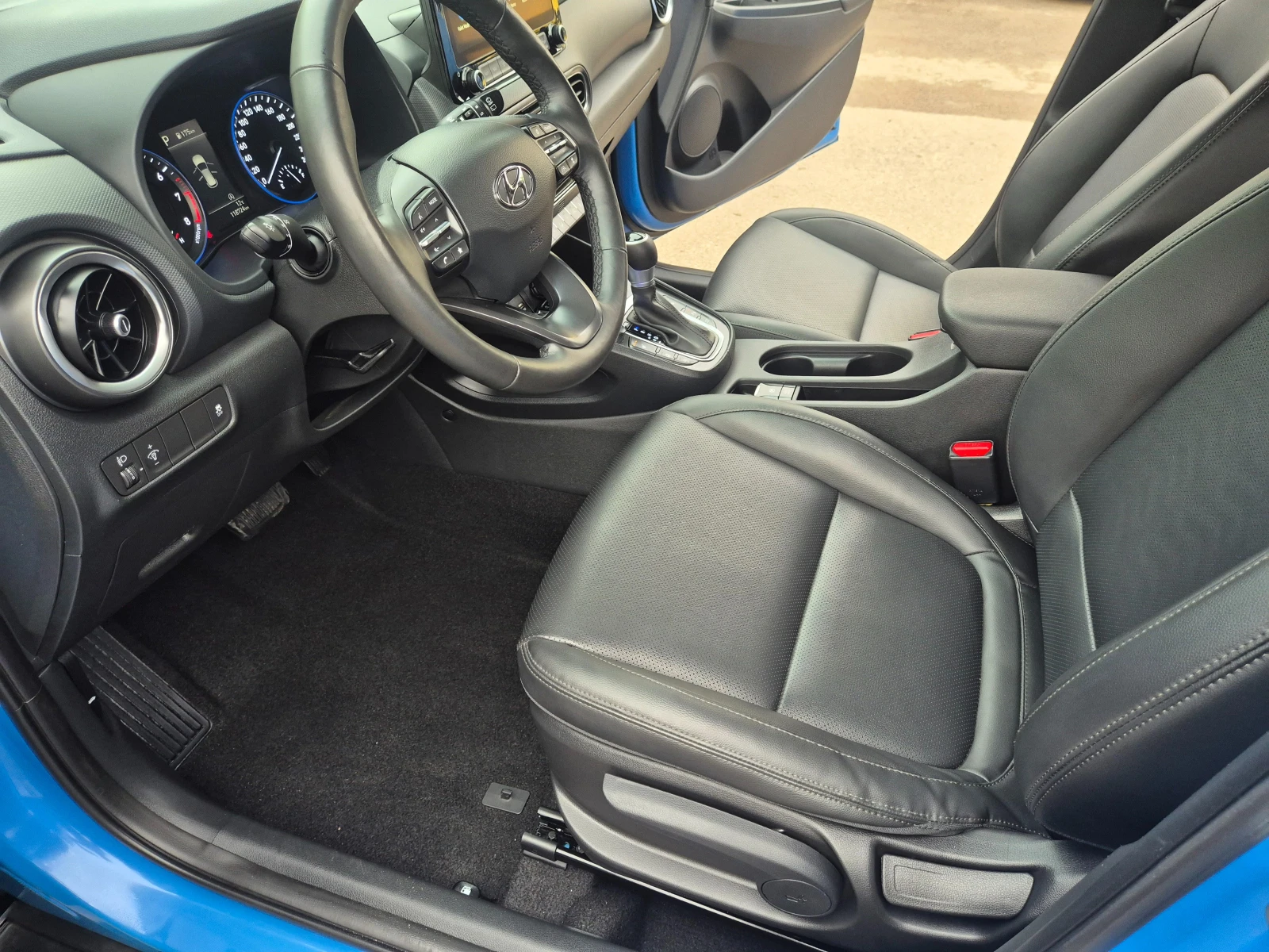 Hyundai Kona 1.6 Turbo - Наличен в БГ, снимка 6 - Автомобили и джипове - 54589918