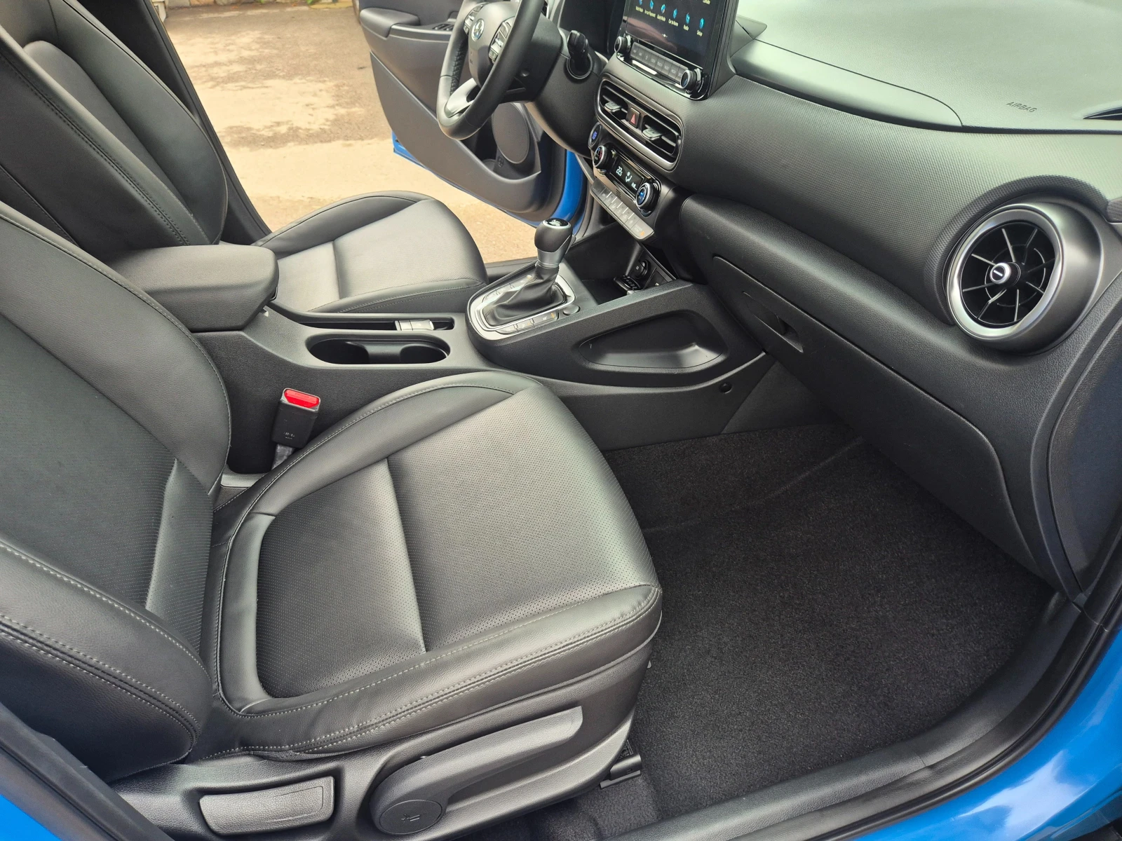 Hyundai Kona 1.6 Turbo - Наличен в БГ, снимка 8 - Автомобили и джипове - 54589918