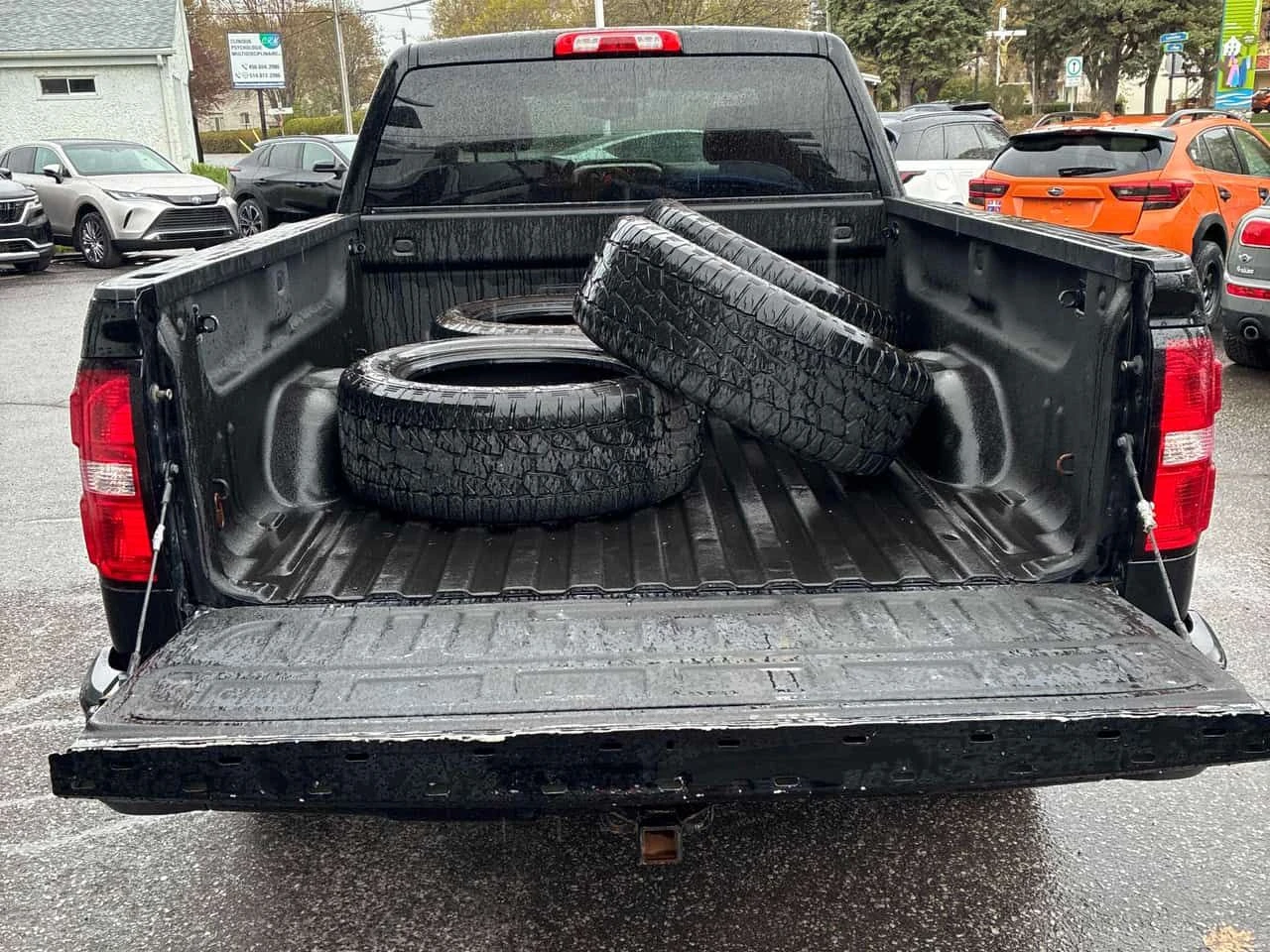 Gmc Sierra * SLE * ЛИЦЕНЗИРАН ДИЛЪР * КОМПЛЕКТ ГУМИ, снимка 16 - Автомобили и джипове - 54711030