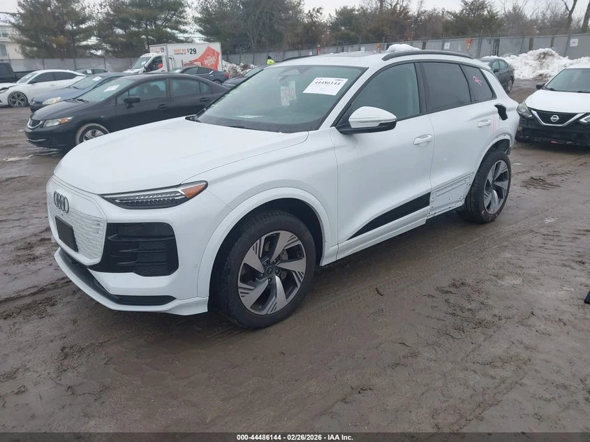 Audi Q6 E-Tron Premium Plus Quattro, снимка 2 - Автомобили и джипове - 54770999