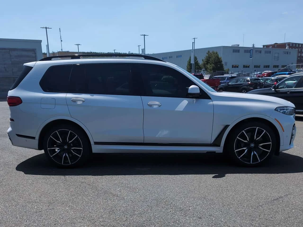 BMW X7 * xDrive40i * CARFAX * ОПЦИЯ ЗА ФИНАНСИРАНЕ , снимка 3 - Автомобили и джипове - 55754087