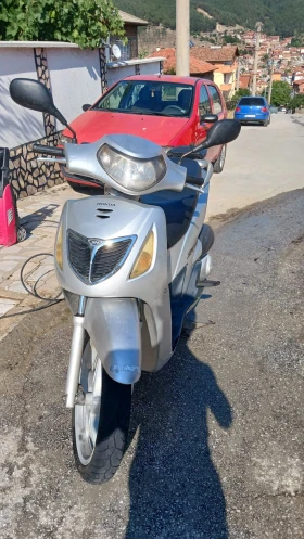 Honda Sh, снимка 3