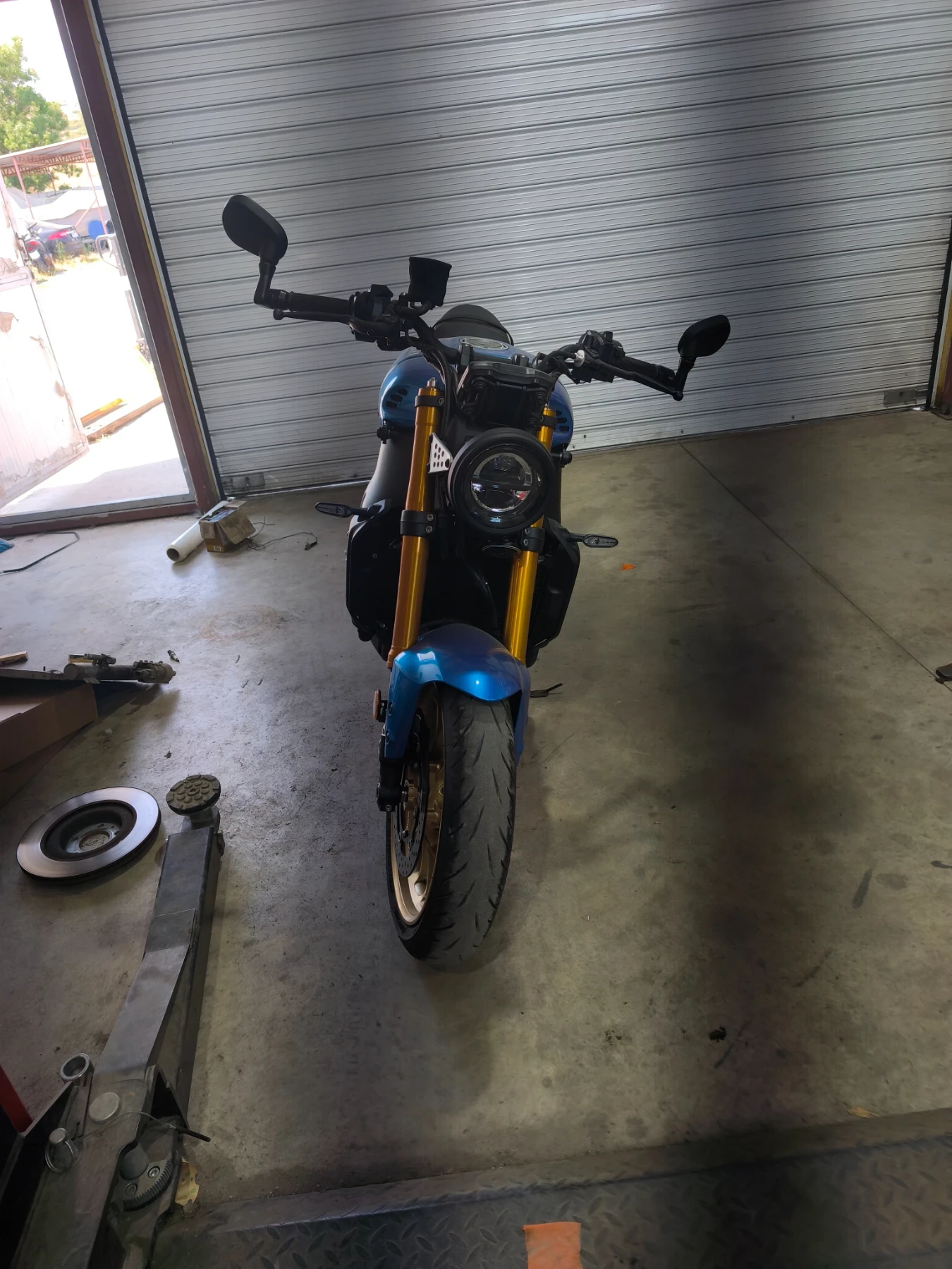 Yamaha XSR900