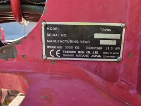 Багер Takeuchi TB 235, снимка 14