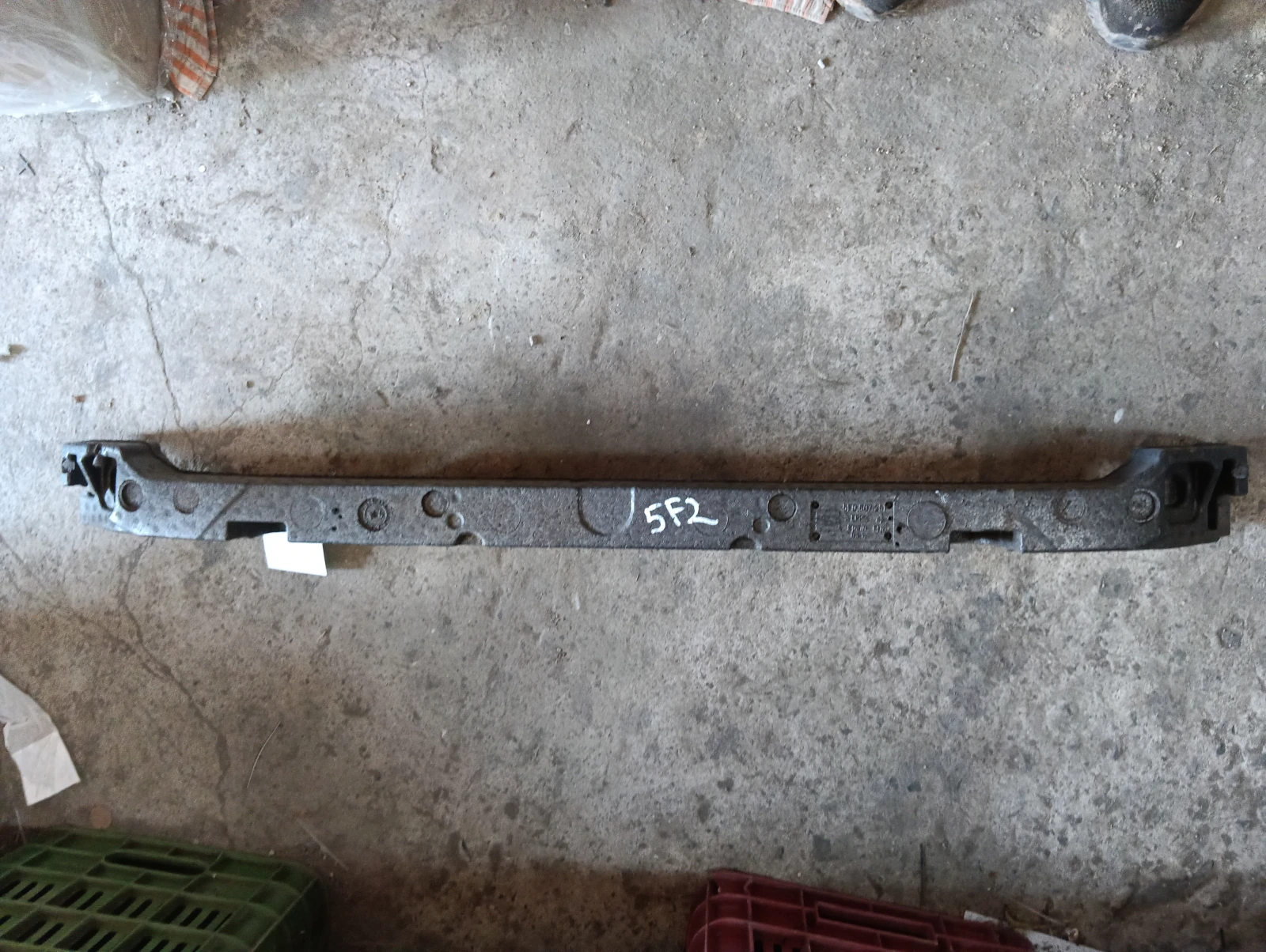 абсорбер 5F0807251 Seat Leon