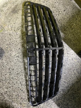 Основа за решетка Мерцедес w212