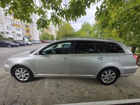 Toyota Avensis 2.2 150 hp перфектен автомобил без належащи ремонт, снимка 7