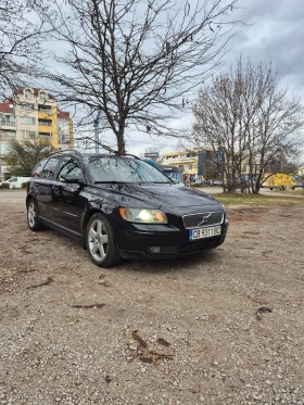 Volvo V50 2.4 D5, снимка 1