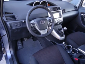 Toyota Verso 2.0d4d-125k.c/NAVI/PANORAMA/CAMERA/EURO-5/7-места/, снимка 8