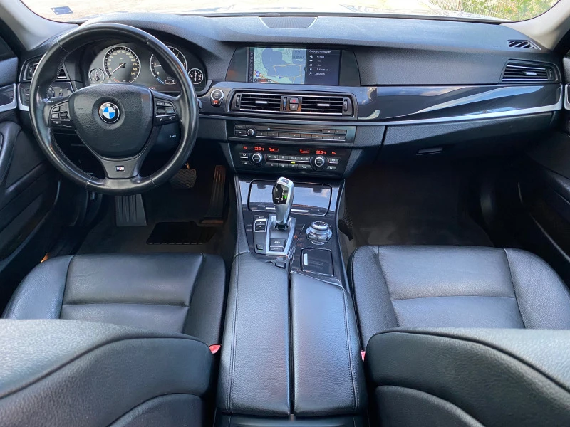 BMW 520 184кс ПАНОРАМА, KEYLESS-GO, НАПЪЛНО ОБСЛУЖЕНА, снимка 8 - Автомобили и джипове - 46477174