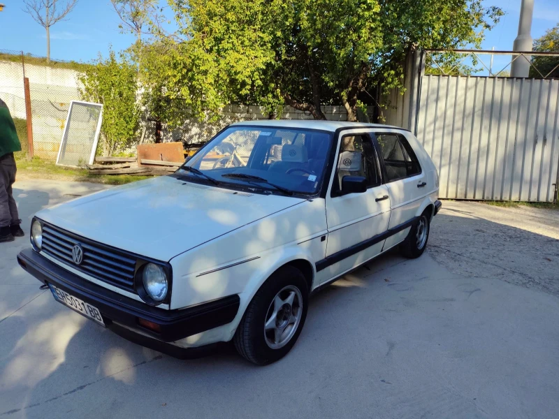 VW Golf, снимка 2 - Автомобили и джипове - 47579672