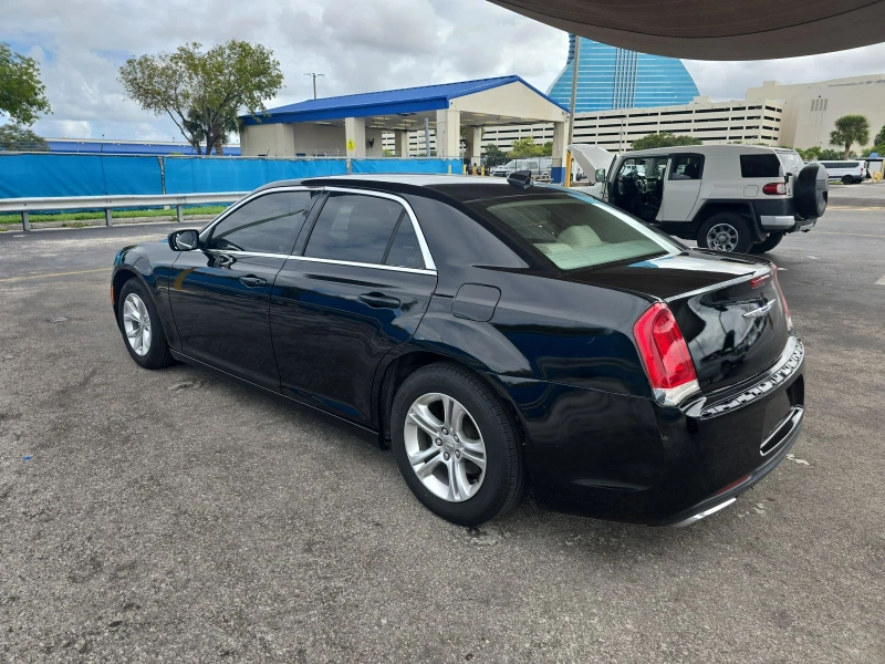 Chrysler 300c TOP КРАЙНА ЦЕНА, снимка 4 - Автомобили и джипове - 48012693