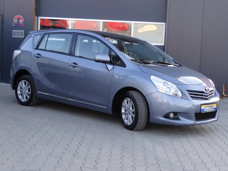 Toyota Verso 2.0d4d-125k.c/NAVI/PANORAMA/CAMERA/EURO-5/7-места/, снимка 6 - Автомобили и джипове - 49362649