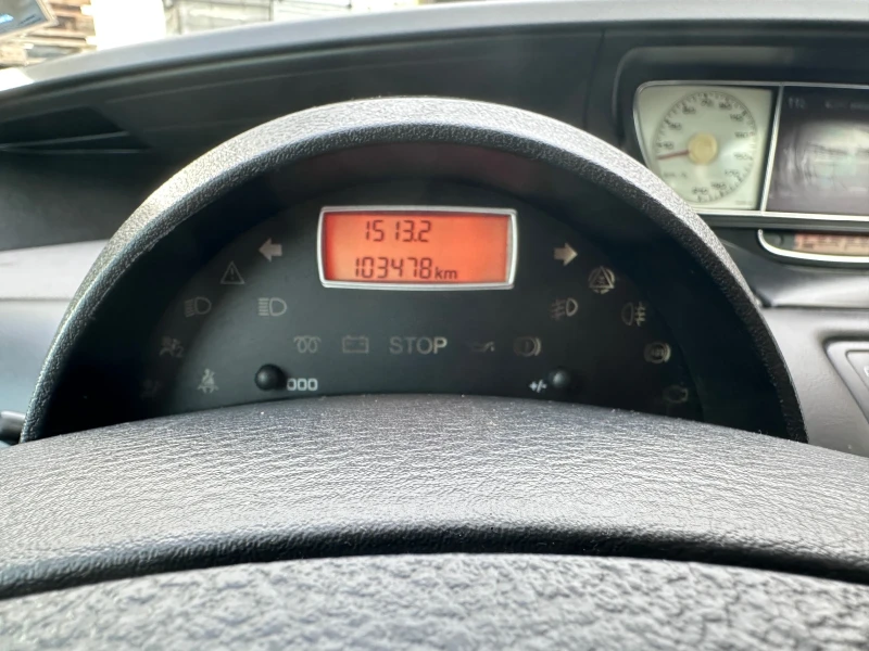 Peugeot 807 2.0HDI - НАВИГАЦИЯ - УНИКАТ, снимка 15 - Автомобили и джипове - 52494087