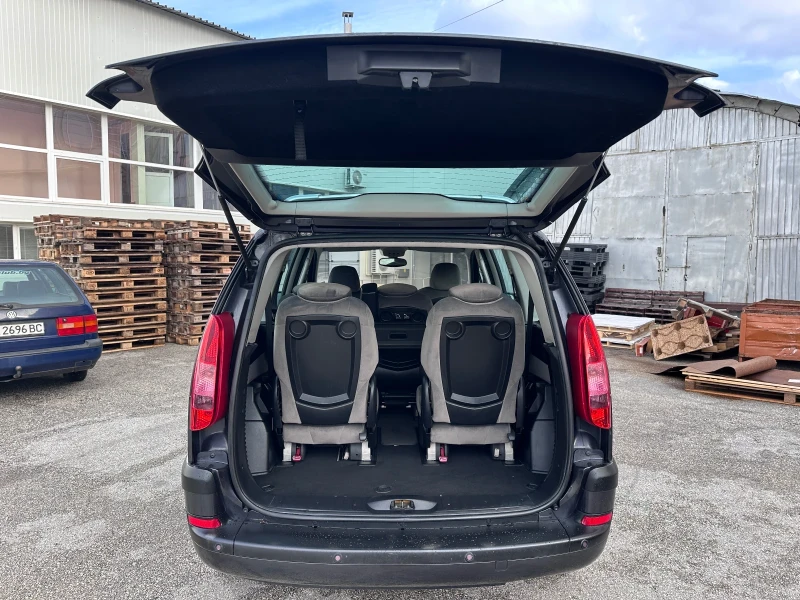 Peugeot 807 2.0HDI - НАВИГАЦИЯ - УНИКАТ, снимка 17 - Автомобили и джипове - 52494087