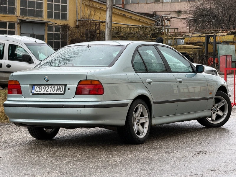 BMW 540 М62* 4.4* Ръчка* Без ванос, снимка 6 - Автомобили и джипове - 53241559