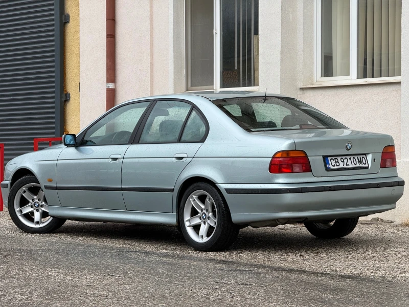 BMW 540 М62* 4.4* Ръчка* Без ванос, снимка 4 - Автомобили и джипове - 53241559