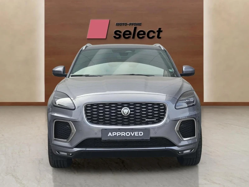 Jaguar E-pace 2.0, снимка 7 - Автомобили и джипове - 53268520