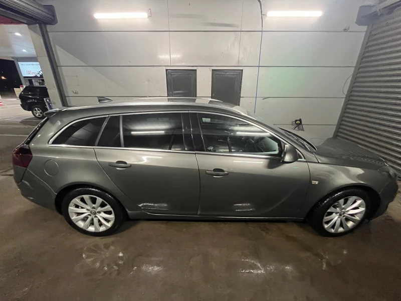 Opel Insignia Opel Insignia Sports Tourer 2.0 CDTI Автоматик, снимка 5 - Автомобили и джипове - 53309922