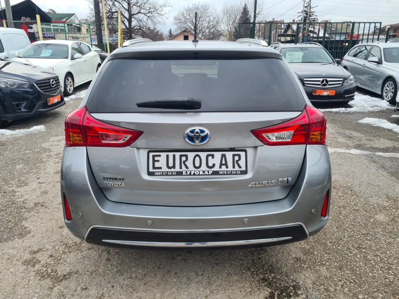 Toyota Auris 1.8HYBRID-ЛИЗИНГ, снимка 6 - Автомобили и джипове - 53365968
