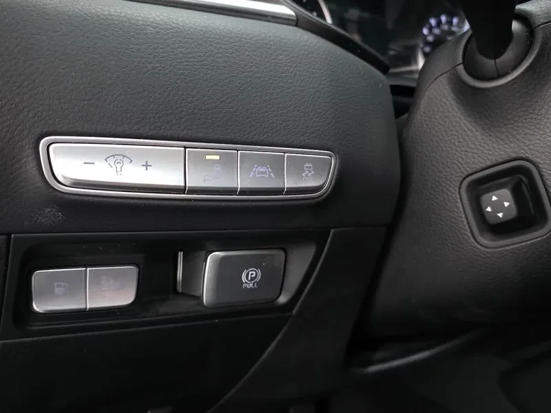 Kia K9 3.8 Gdi Awd Best Selectionⅰ, снимка 14 - Автомобили и джипове - 56656613