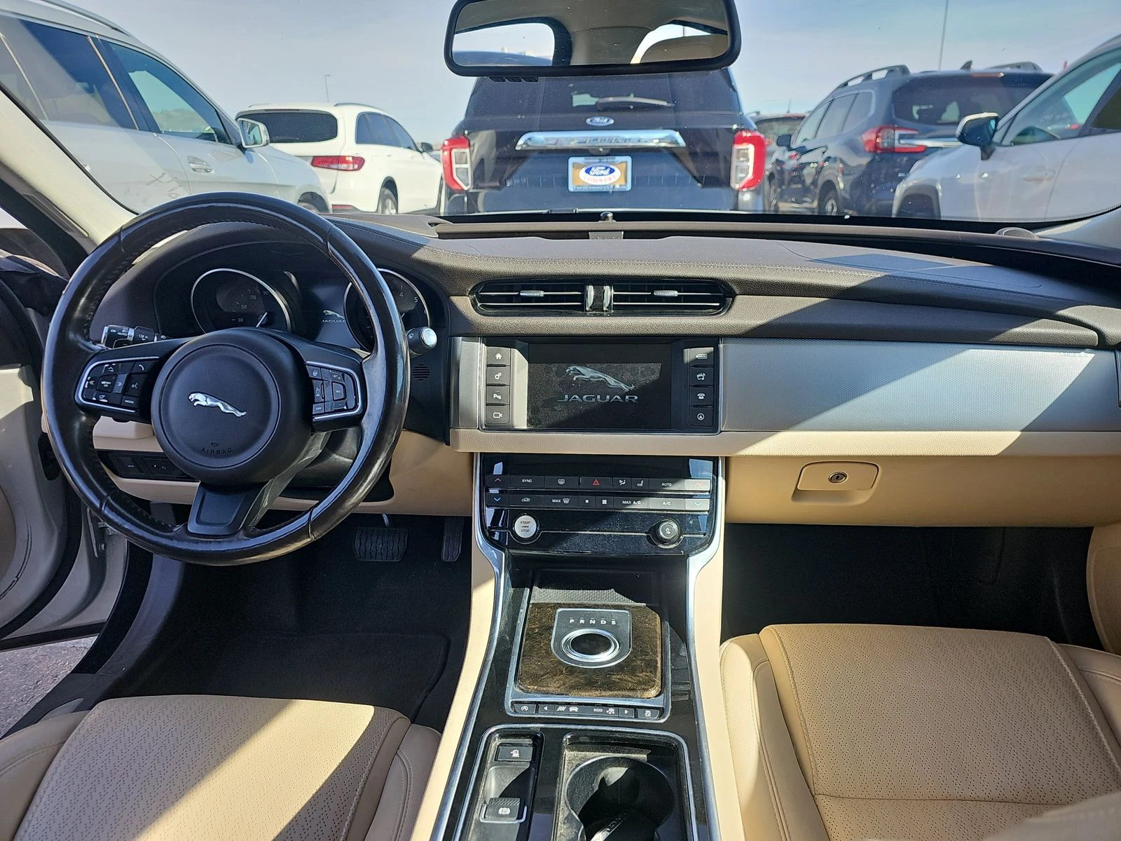 Jaguar Xf Prestige* Meridian Sound System* Подгрев* Keyless - изображение 8