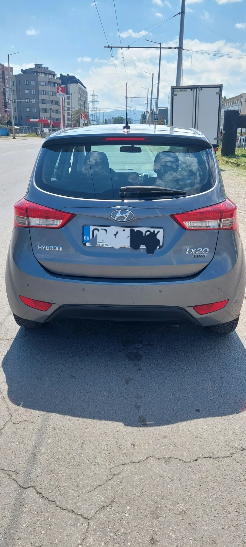 Hyundai Ix20  - изображение 2