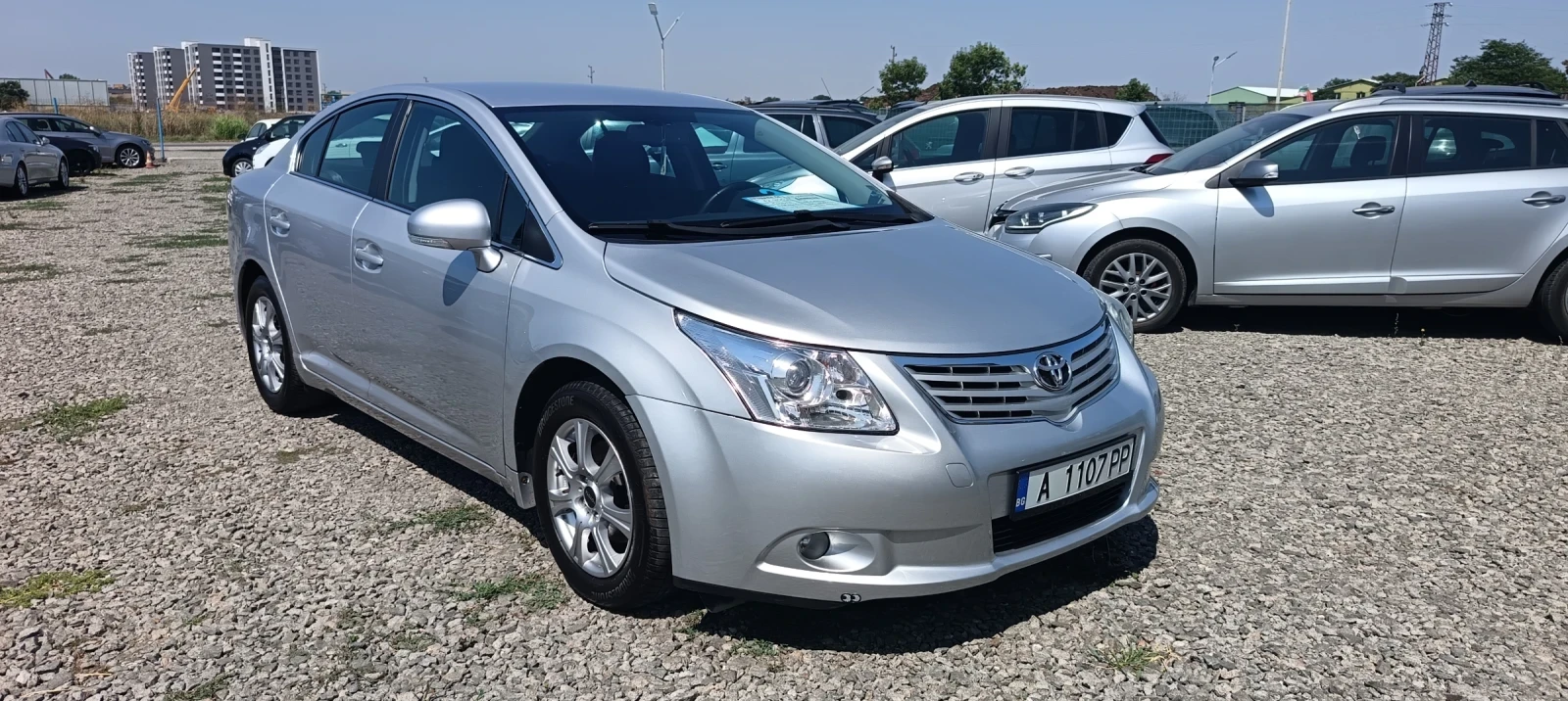 Toyota Avensis 1.8i * Фейс * Седан * Обслужен * Вс. платено - изображение 2