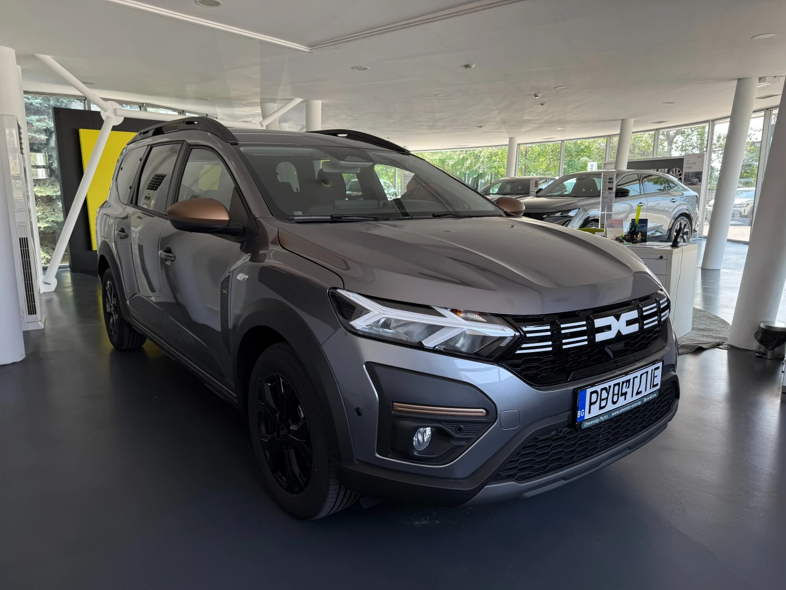 Dacia Jogger ниво Extreme, Бензин/Газ - изображение 2