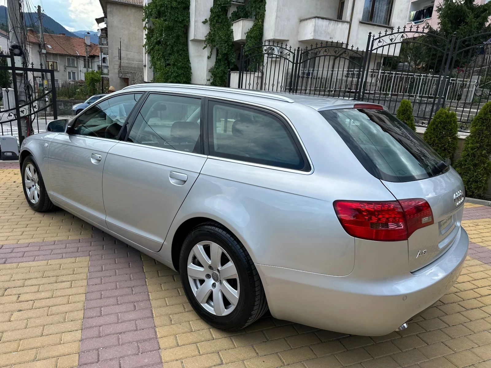 Audi A6 2.0 TDI - изображение 2