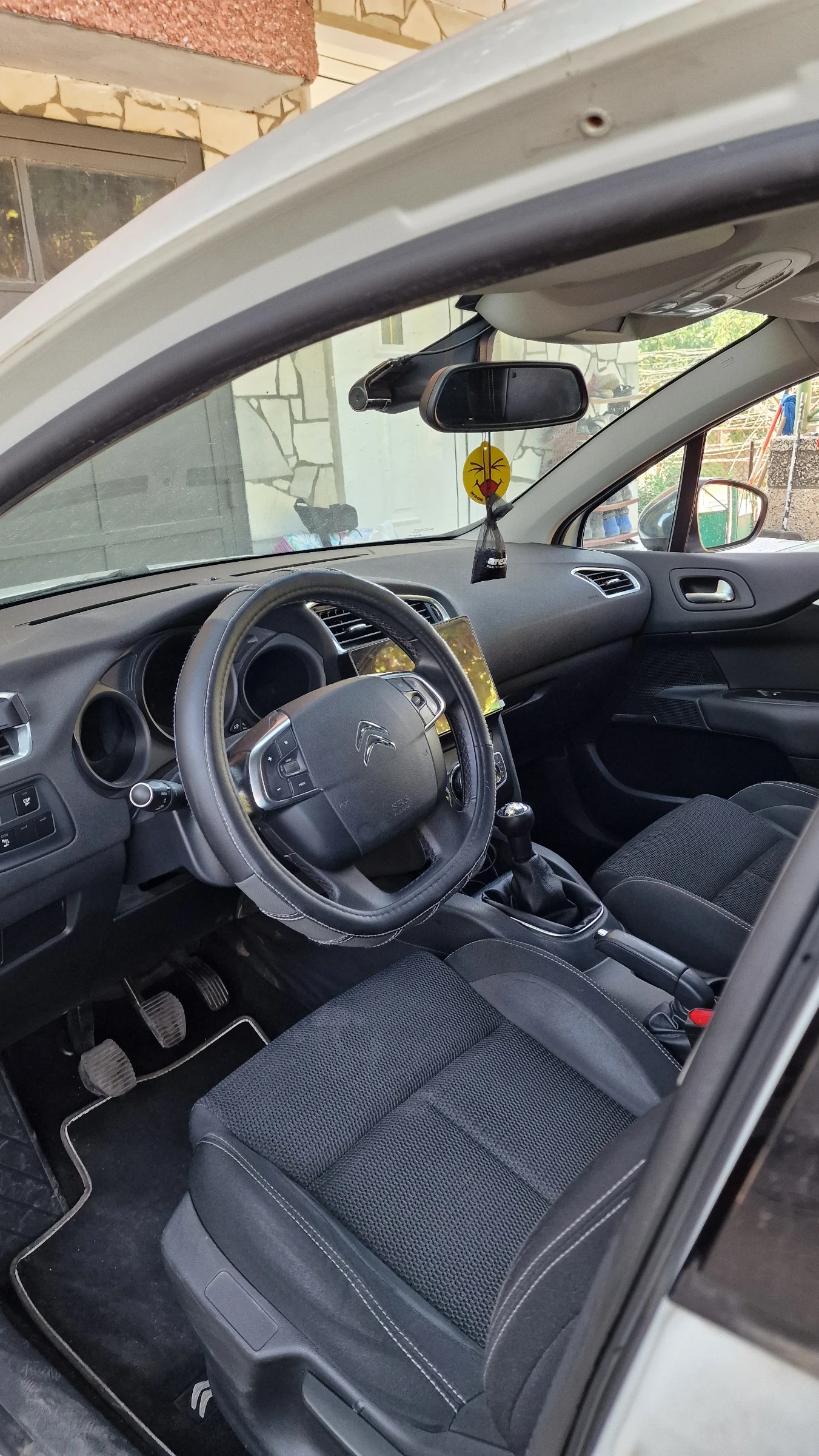 Citroen C4  - изображение 9