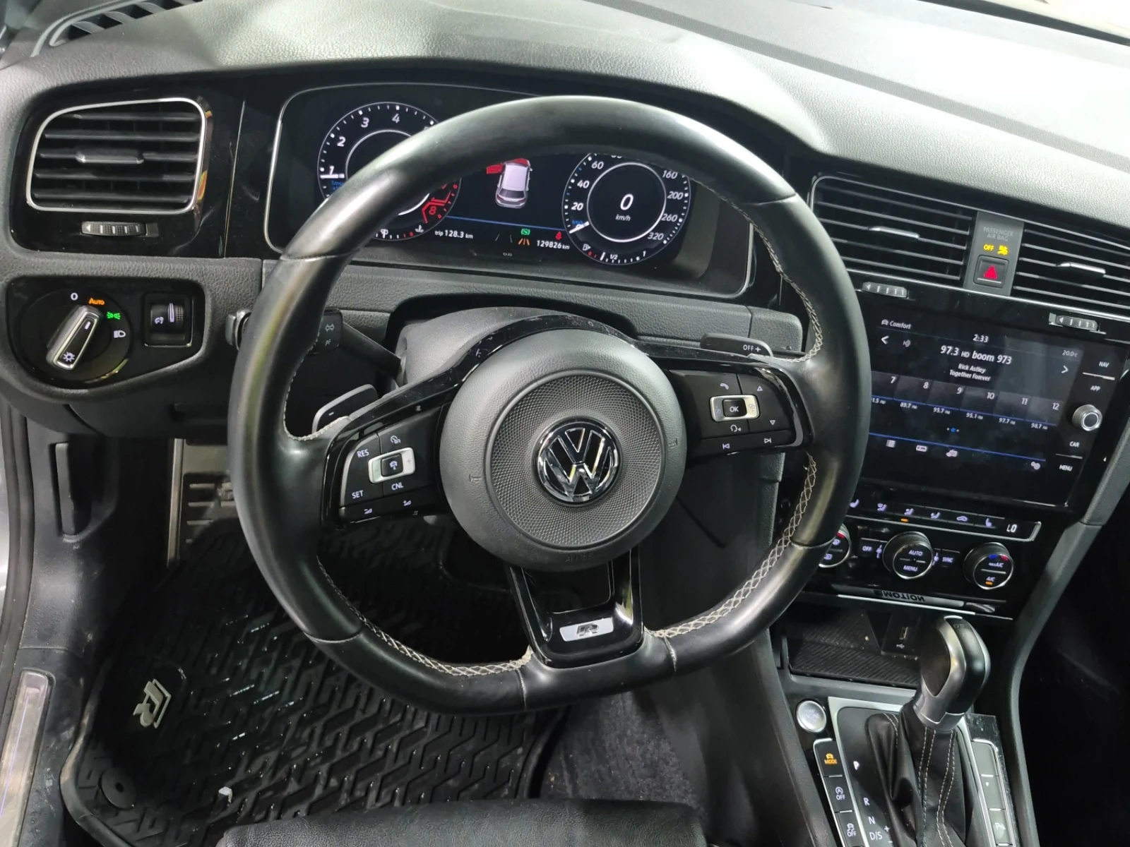 VW Golf * R* CARFAX * БЕЗ ПЪРВОНАЧАЛНА ВНОСКА - изображение 8