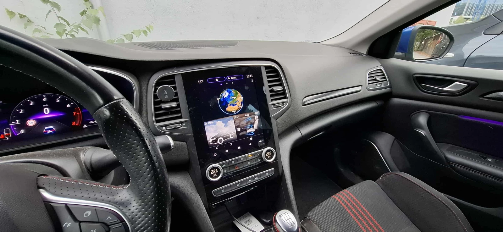 Renault Megane R.S. Line TCe 140 GPF бензин Stop&Start BVM6 - изображение 8