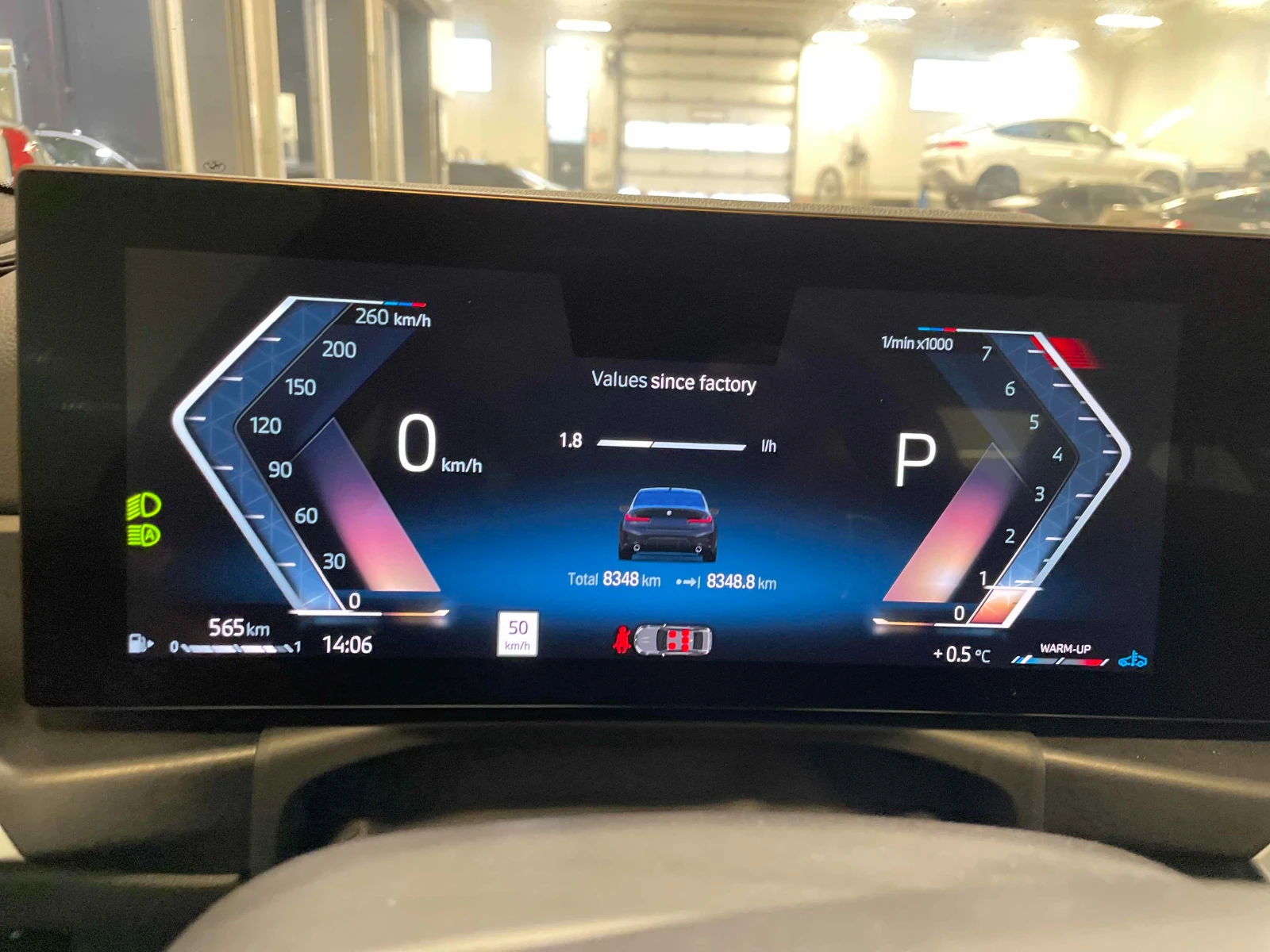 BMW 330 * CARFAX *    | Mobile.bg   7