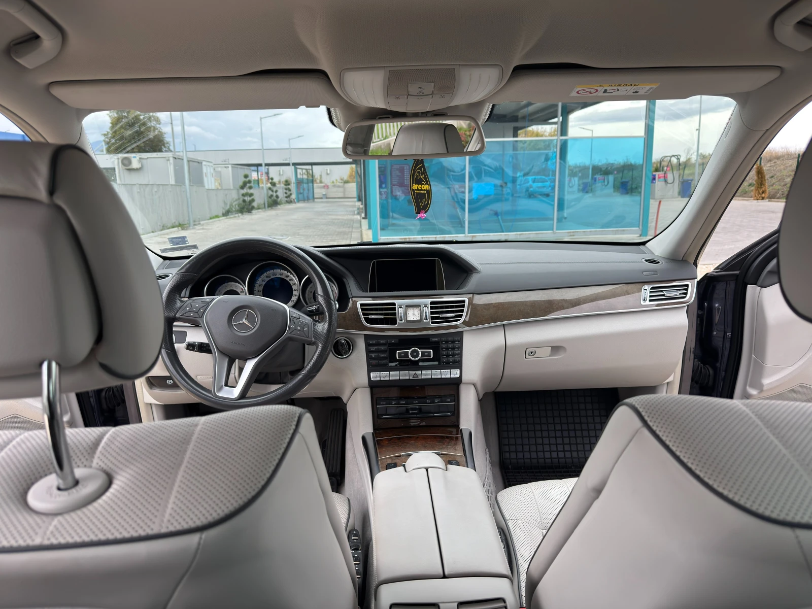 Mercedes-Benz E 400 | Mobile.bg � ����������� 15