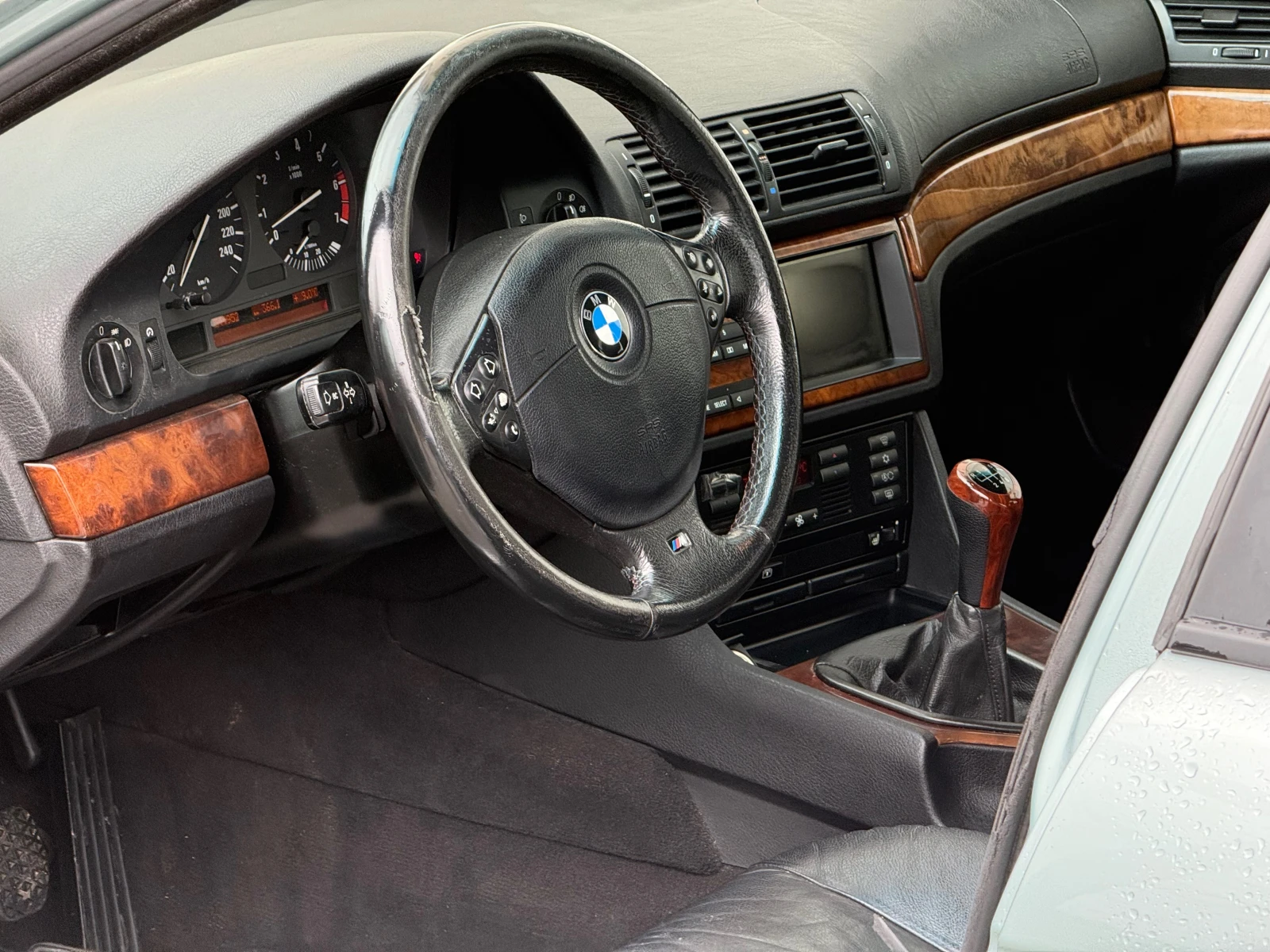 BMW 540 М62* 4.4* Ръчка* Без ванос - изображение 8
