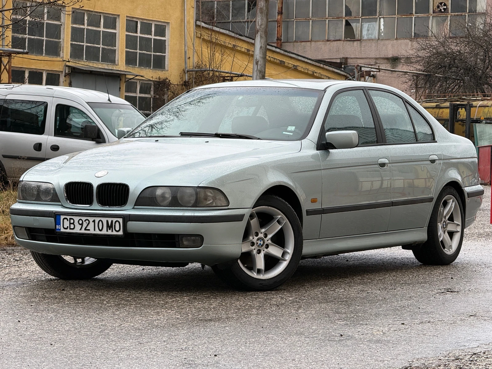 BMW 540 М62* 4.4* Ръчка* Без ванос - изображение 3
