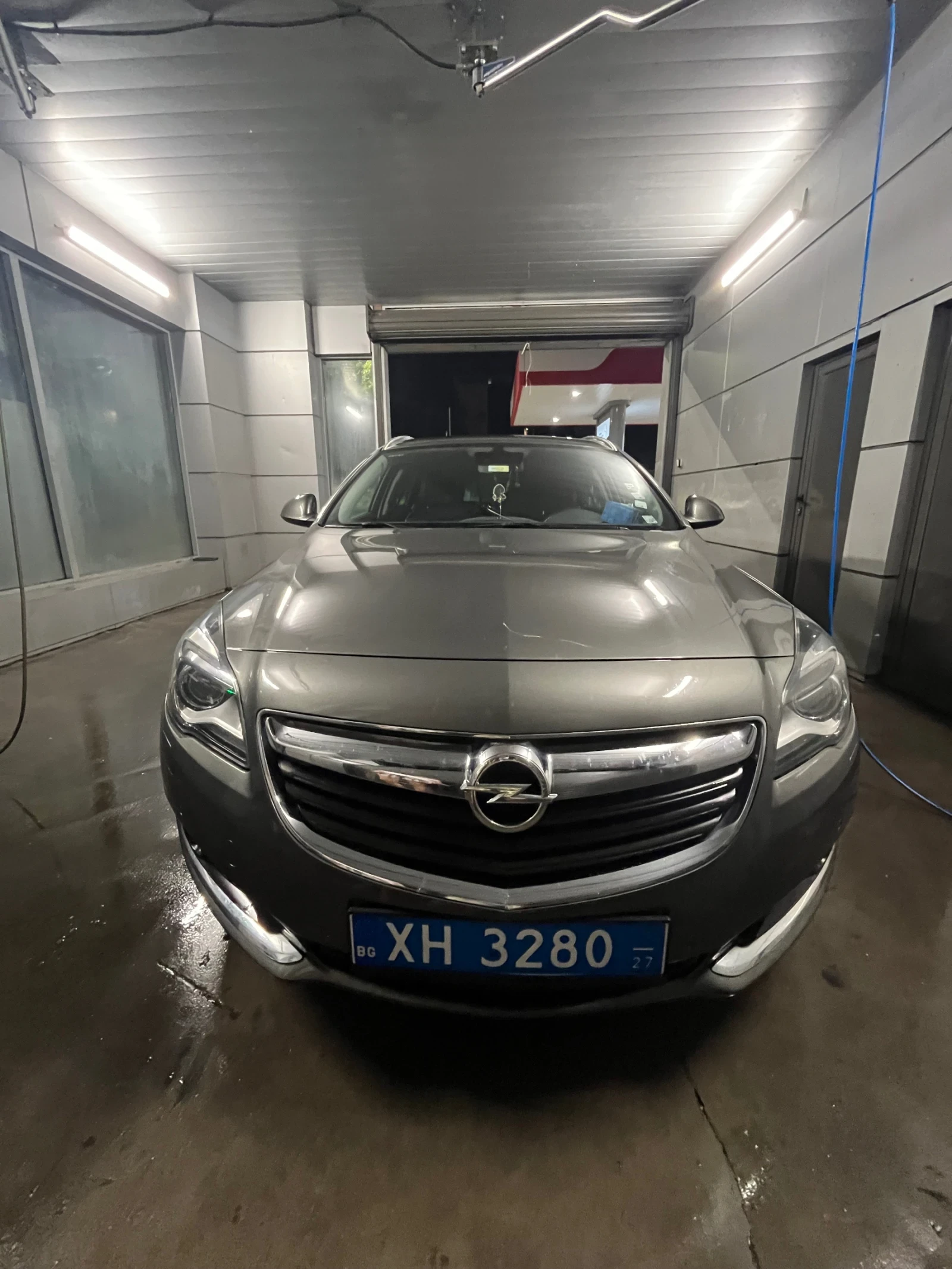 Opel Insignia Opel Insignia Sports Tourer 2.0 CDTI Автоматик - изображение 3