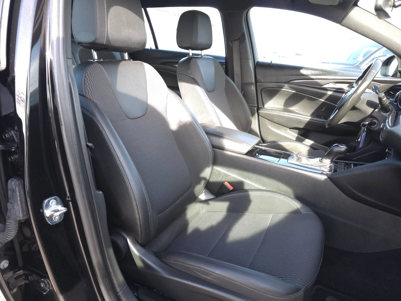 Opel Insignia 1.5d Automatic | Mobile.bg � ����������� 12