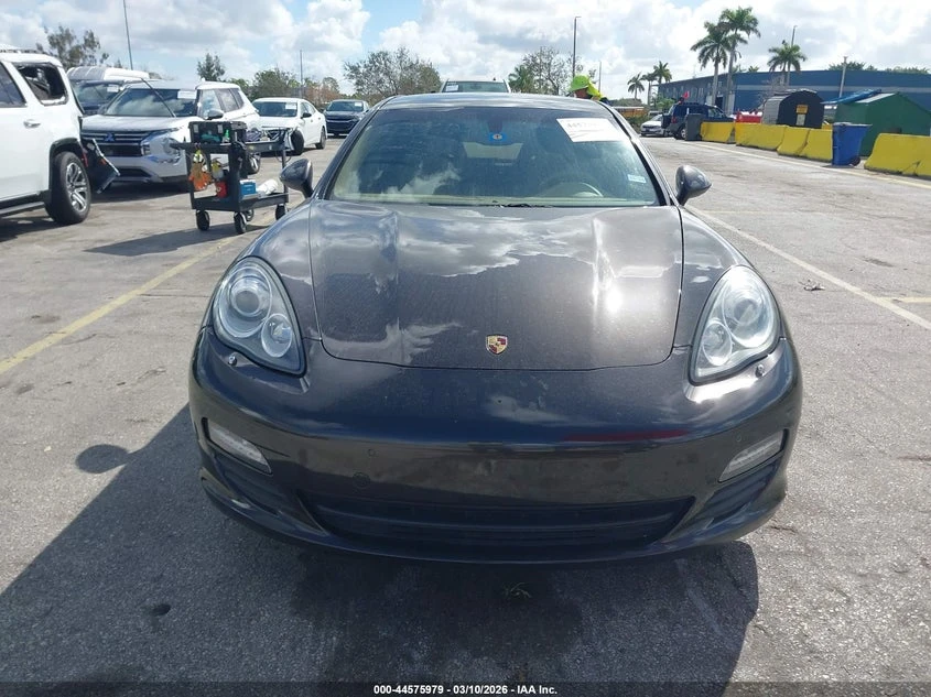 Porsche Panamera 3.6L V-6 DI, DOHC, VVT, 300HP All Wheel Drive, снимка 12 - Автомобили и джипове - 53830435