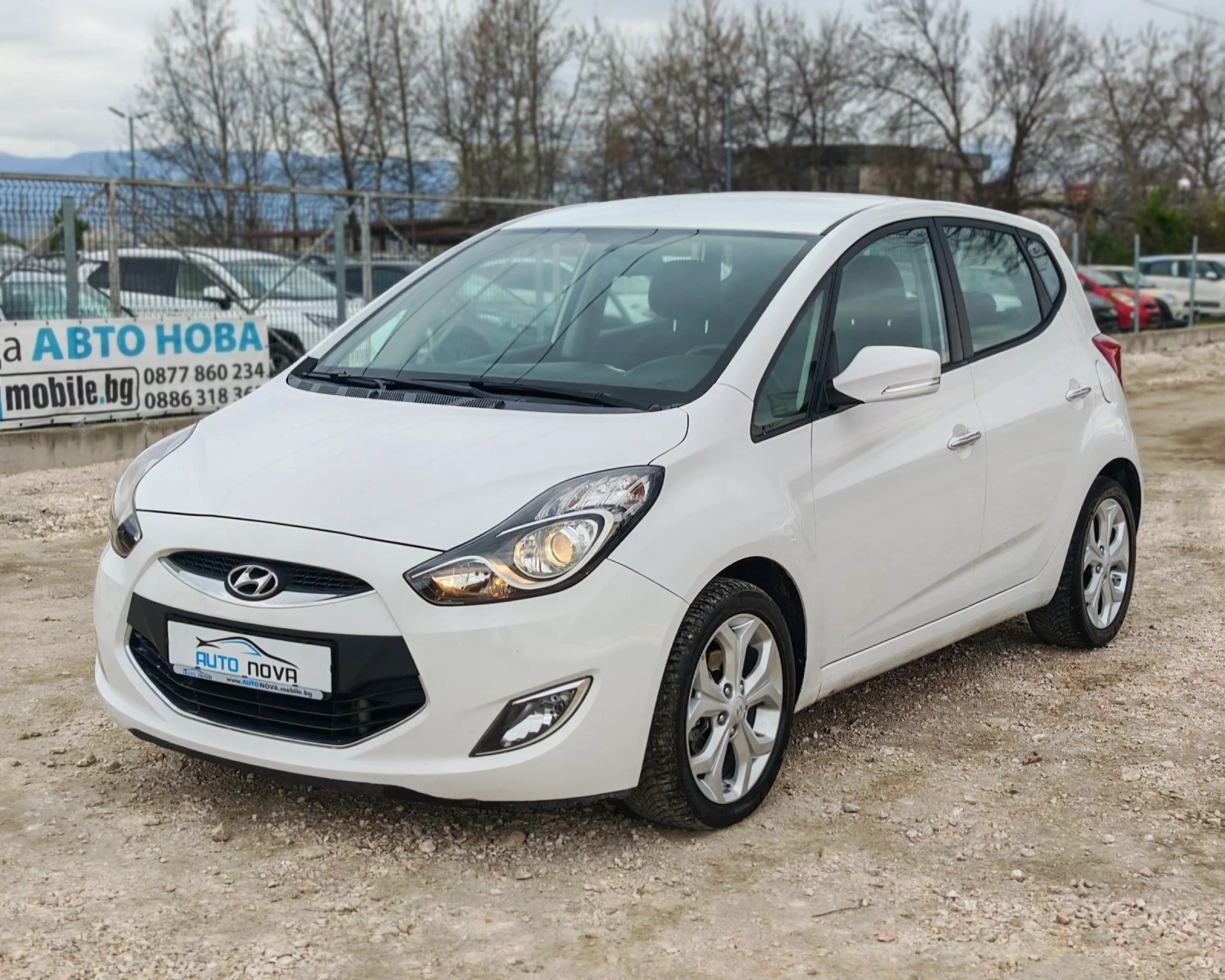Hyundai Ix20 1.6 116 К.С. ДИЗЕЛ! , снимка 3 - Автомобили и джипове - 54033898