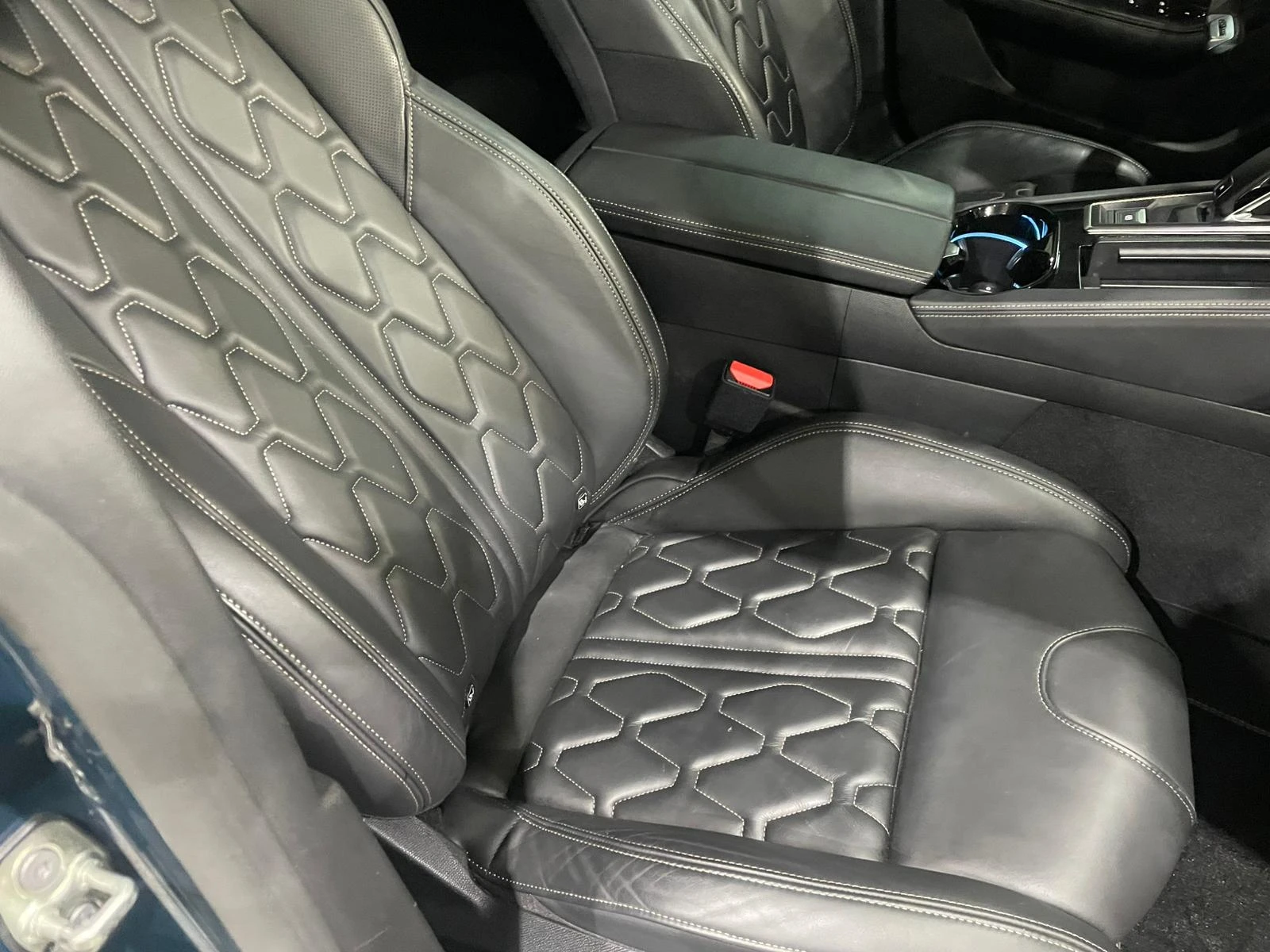 Peugeot 508 2.0 BlueHDi ! GT Line !, снимка 11 - Автомобили и джипове - 54136500