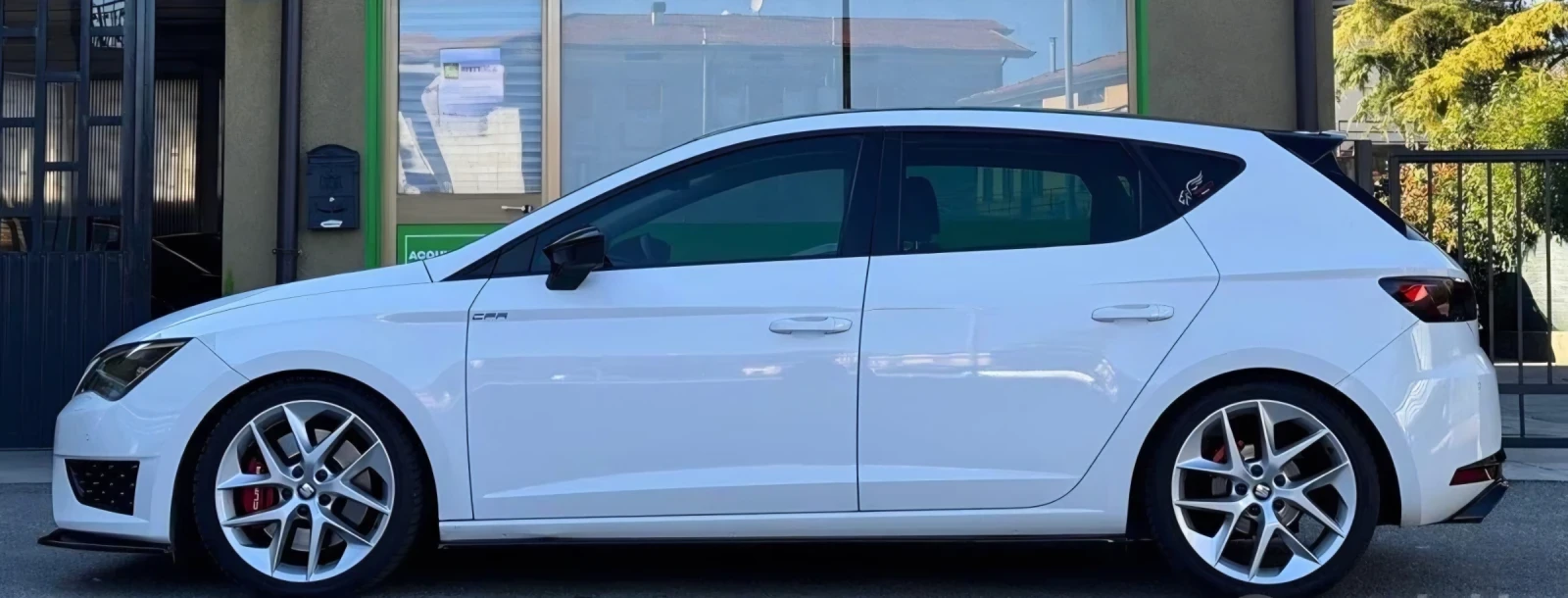 Seat Leon FR 2.0 TDI 150, снимка 2 - Автомобили и джипове - 54170124